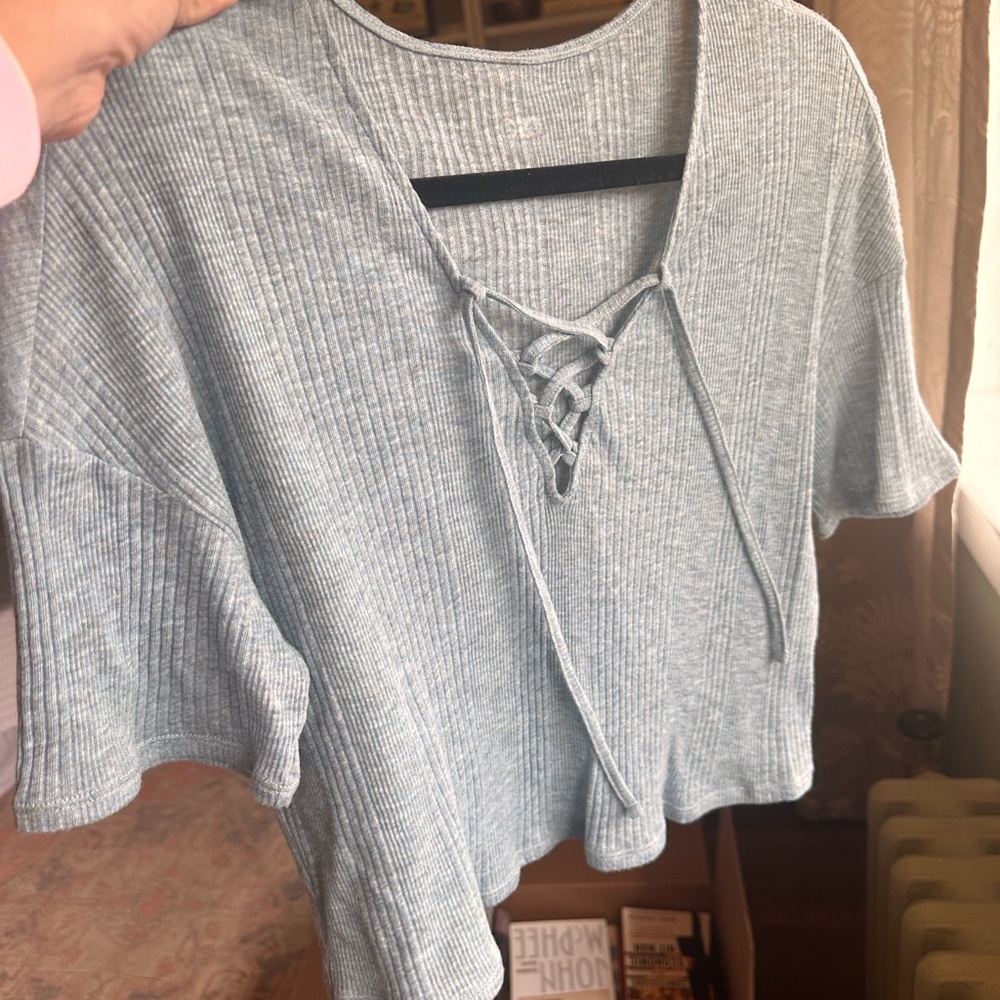 ALO Yoga Light Blue Heather Lace-Up Ribbed Tee